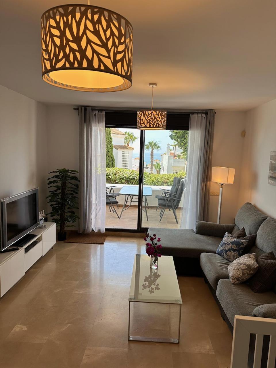 Quiet Family Apartment, 4 Pools, Close To The Beach And Golf, La Marina Alcaidesa 9 02 Exterior photo