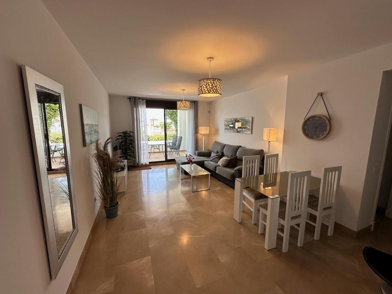 Quiet Family Apartment, 4 Pools, Close To The Beach And Golf, La Marina Alcaidesa 9 02 Exterior photo